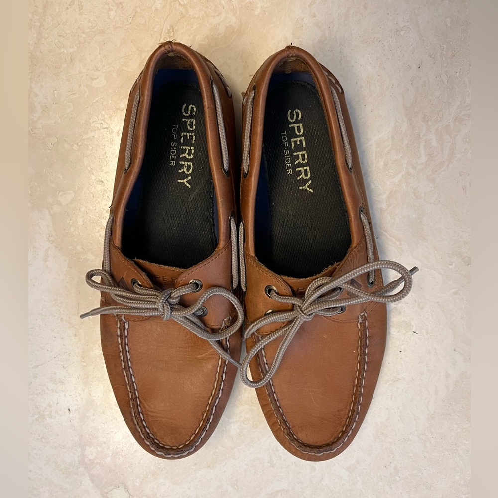 Sperry Topsiders